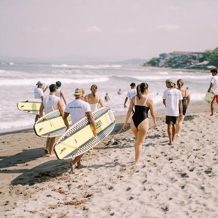 San Juan Surf Resort La Union 外观 照片