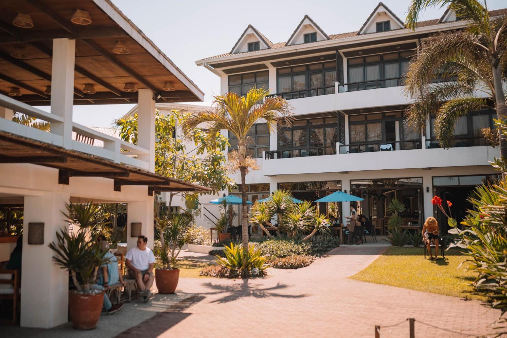 San Juan Surf Resort La Union 外观 照片